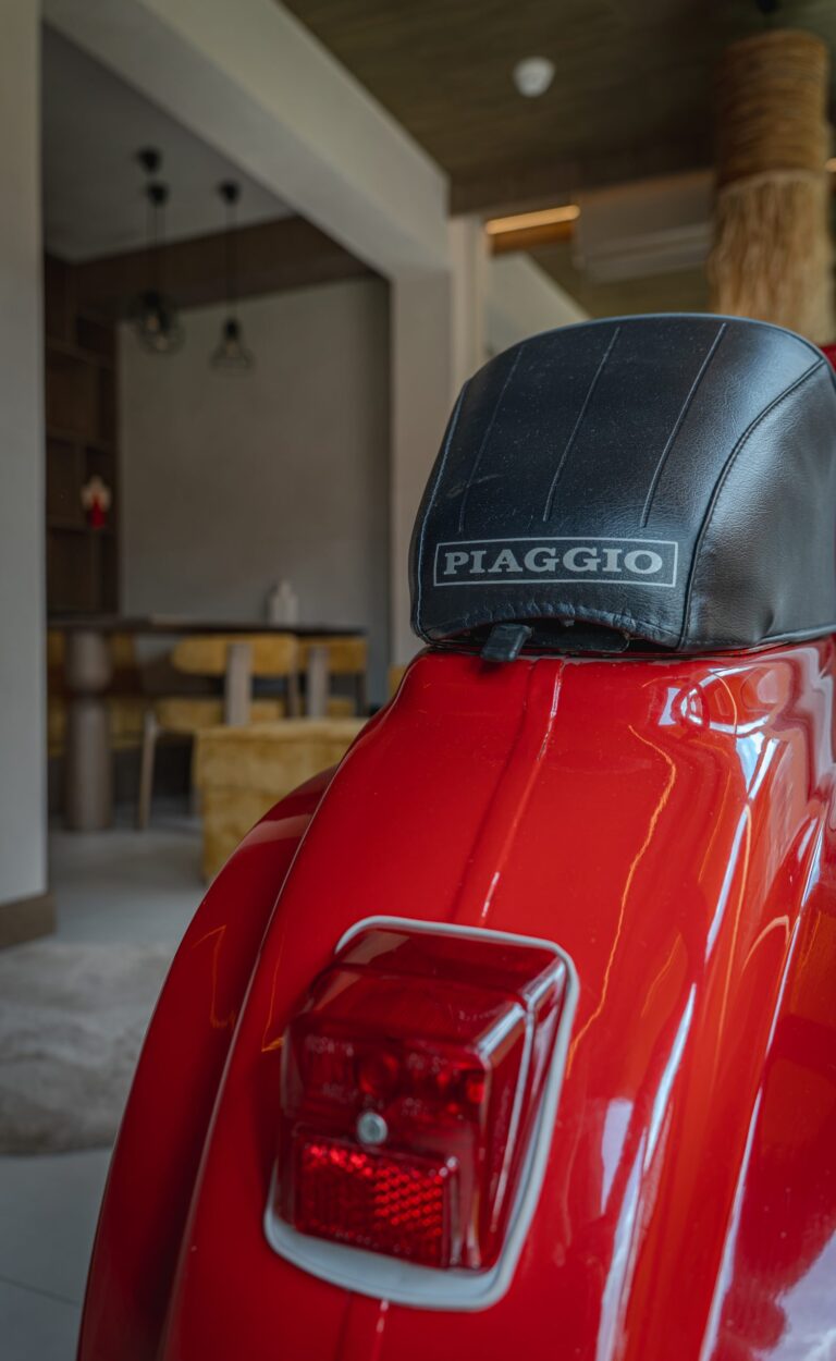 Detal tylnej części Vespy Piaggio